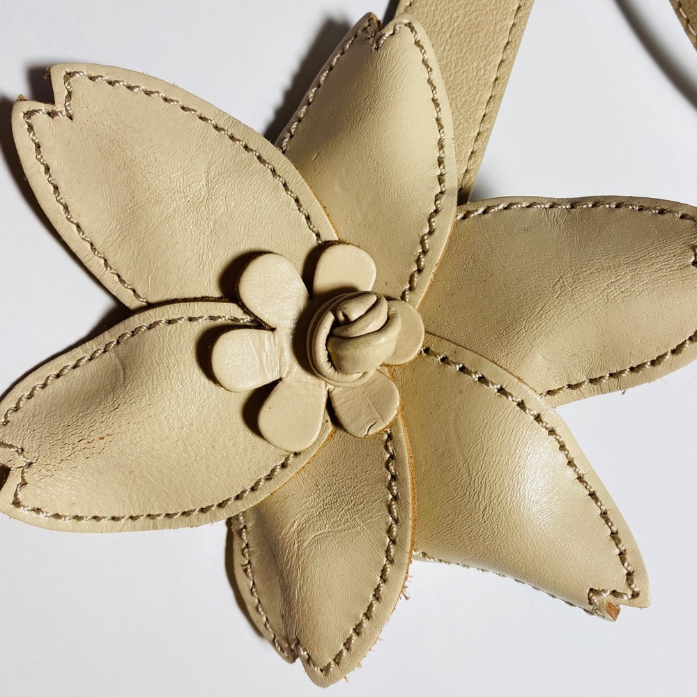 Spring Flower Adjustable Belt 🌸 - Picture 2 of 4